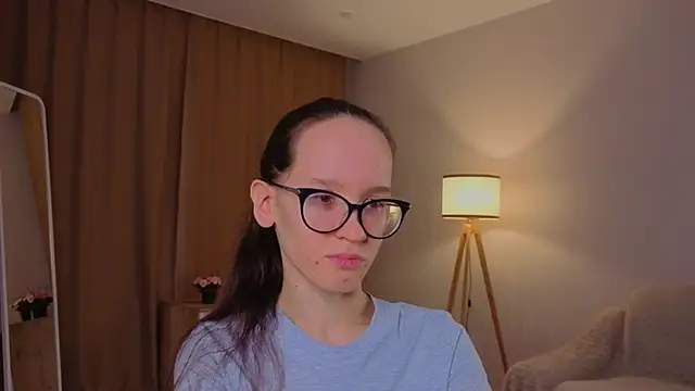 Snapshot of BettyBrowni chatting on 03.08.26 BettyBrowni online show from 03.08.26