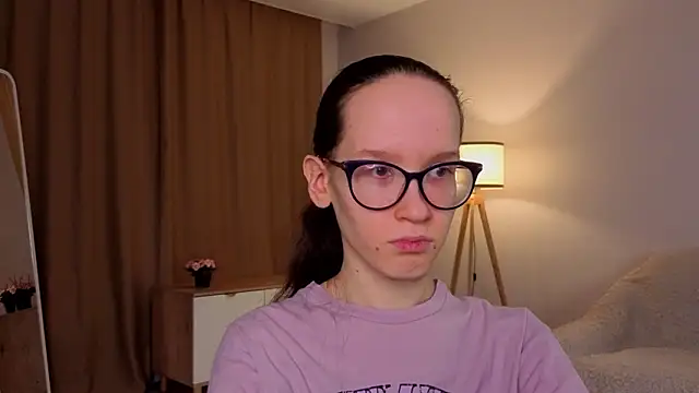 Snapshot of BettyBrowni chatting on 03.14.26 BettyBrowni online show from 03.14.26