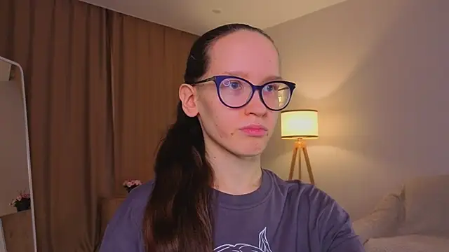 Snapshot of BettyBrowni chatting on 03.21.26 BettyBrowni online show from 03.21.26