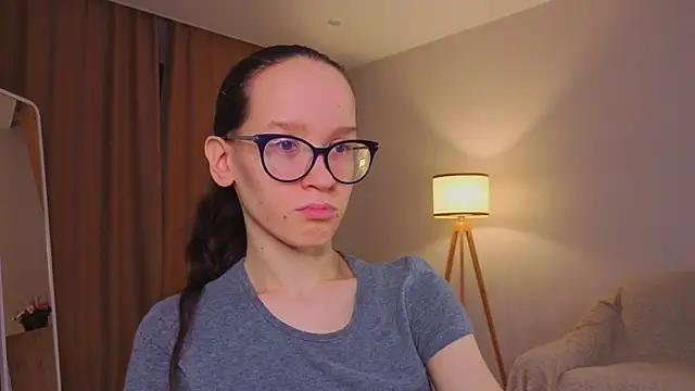 Snapshot of BettyBrowni chatting on 03.22.26 BettyBrowni online show from 03.22.26