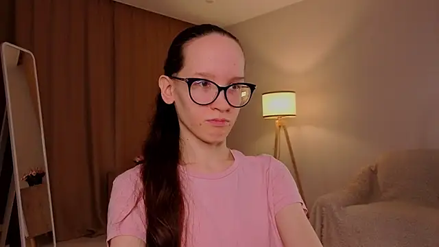 Snapshot of BettyBrowni chatting on 03.29.26 BettyBrowni online show from 03.29.26