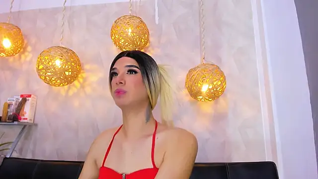 victoria aleia  online show from 01.21.25