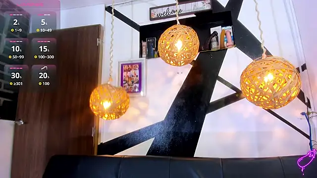 victoria aleia  online show from 11.08.25