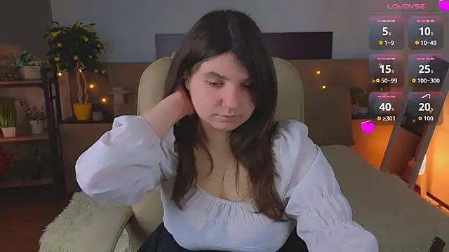 Viola  Shy online show from 04.16.26