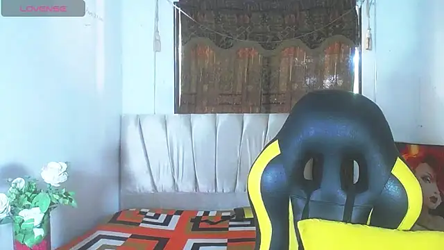 Snapshot of Charlotte_mh chatting on 03.15.25 Charlotte mh online show from 03.15.25