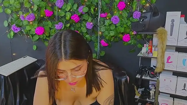 Sweett Mollyy online show from 06.09.26