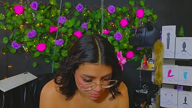 Sweett Mollyy online show from 07.23.26