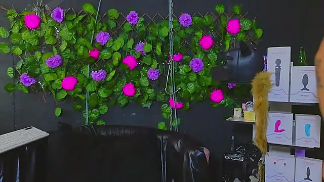 Sweett Mollyy online show from 07.28.26