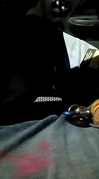 Snapshot of Leonul chatting on 01.30.25 Leonul online show from 01.30.25