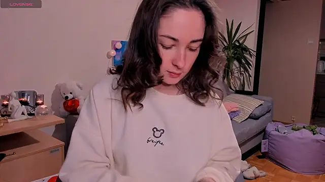 Snapshot of cClandesTina chatting on 12.05.24 cClandesTina online show from 12.05.24