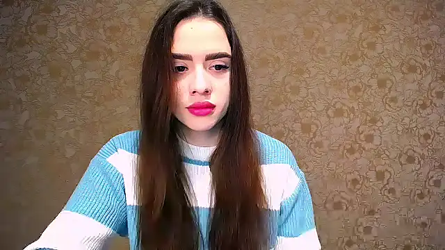 Snapshot of _your_fantasy_girl chatting on 01.28.25 your fantasy girl online show from 01.28.25