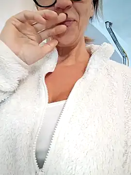 JasmineNoir2 online show from 12.26.24