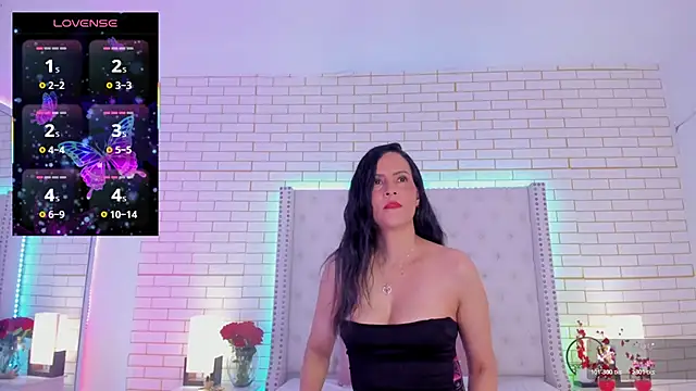 Coco Balenciaga  online show from 05.28.26
