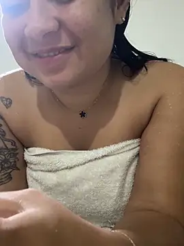 Pretty Isadora online show from 03.01.26