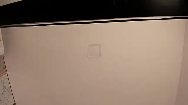 Vero Lodge online show from 01.07.25