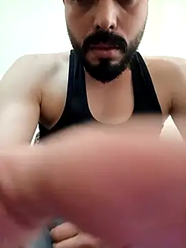 Snapshot of Kaan1607 chatting on 01.26.25 Kaan1607 online show from 01.26.25