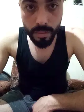 Snapshot of Kaan1607 chatting on 10.25.25 Kaan1607 online show from 10.25.25