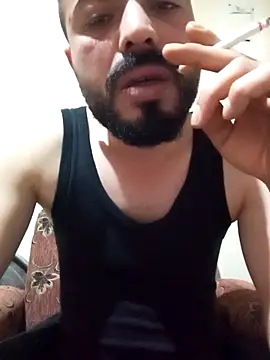 Snapshot of Kaan1607 chatting on 11.21.25 Kaan1607 online show from 11.21.25