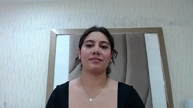 ThyaraJhons online show from 03.12.25