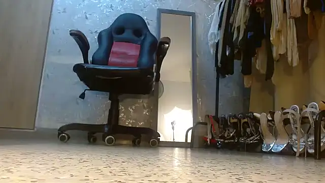 Samantabrown  online show from 03.31.26