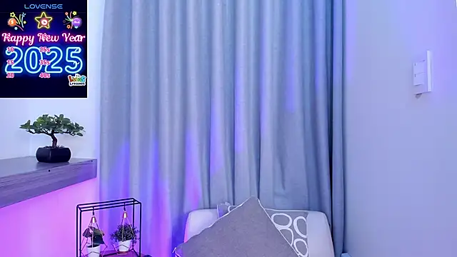 Lucyortiz  online show from 01.24.25