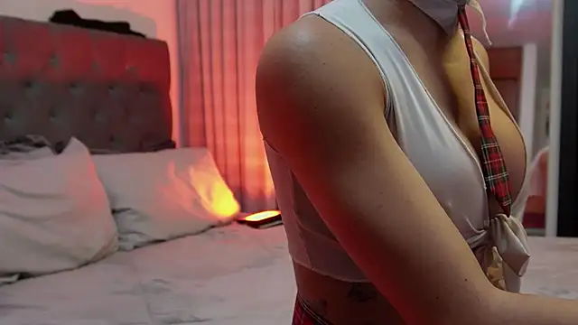 tay ler3 online show from 03.18.25