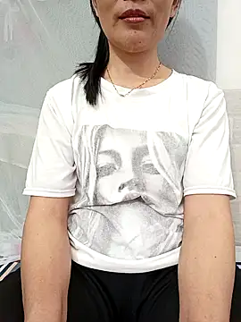 Snapshot of Asian_girl13 chatting on 03.12.26 Asian girl13 online show from 03.12.26