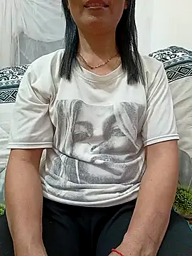 Snapshot of Asian_girl13 chatting on 03.16.26 Asian girl13 online show from 03.16.26