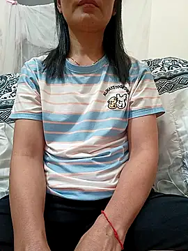 Snapshot of Asian_girl13 chatting on 03.18.26 Asian girl13 online show from 03.18.26