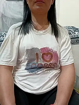 Snapshot of Asian_girl13 chatting on 03.28.26 Asian girl13 online show from 03.28.26