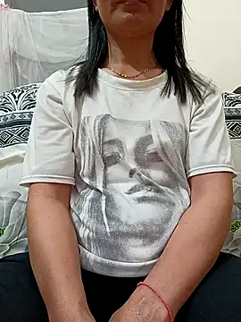 Snapshot of Asian_girl13 chatting on 04.04.26 Asian girl13 online show from 04.04.26