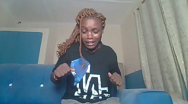 awino001 online show from 03.18.25