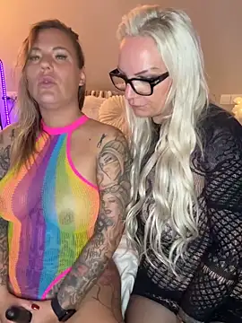 Kira Knight20 online show from 02.20.26