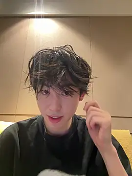 Snapshot of 1a1a1alll chatting on 03.19.25 1a1a1alll online show from 03.19.25