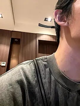 Snapshot of 1a1a1alll chatting on 09.17.25 1a1a1alll online show from 09.17.25