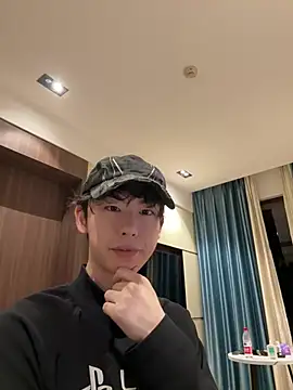 Snapshot of 1a1a1alll chatting on 01.12.26 1a1a1alll online show from 01.12.26