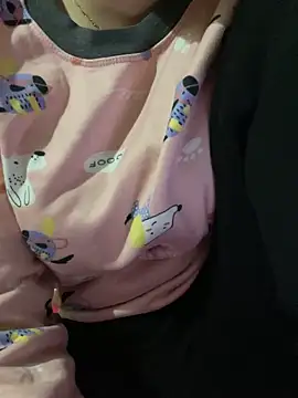 Milk Mom99 online show from 02.28.25