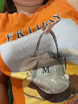 Milk Mom99 online show from 10.12.25