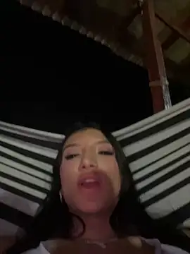 Snapshot of loly-yandere chatting on 02.18.25 loly-yandere online show from 02.18.25