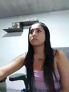 Snapshot of luna_asss chatting on 02.08.25 luna asss online show from 02.08.25