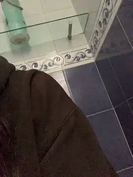 Snapshot of luna_asss chatting on 02.13.25 luna asss online show from 02.13.25