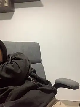 Snapshot of luna_asss chatting on 02.13.25 luna asss online show from 02.13.25