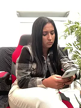 Snapshot of luna_asss chatting on 03.08.25 luna asss online show from 03.08.25