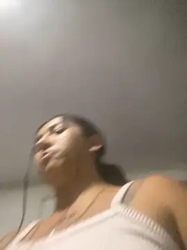 Snapshot of luna_asss chatting on 03.17.25 luna asss online show from 03.17.25