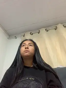 Snapshot of luna_asss chatting on 09.18.25 luna asss online show from 09.18.25