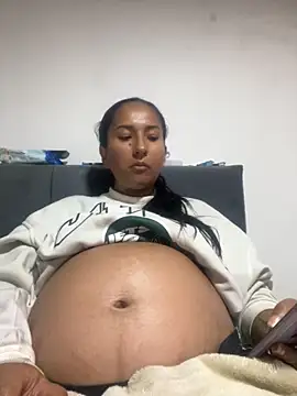 Snapshot of luna_asss chatting on 10.29.25 luna asss online show from 10.29.25