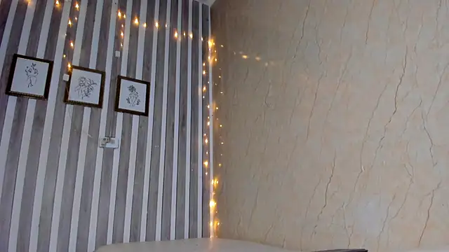 Snapshot of sabrinahimss chatting on 02.26.25 sabrinahimss online show from 02.26.25