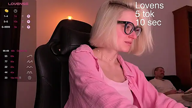Sexy Sweets online show from 10.03.25