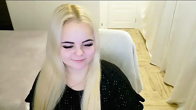 lovely-eyes online show from 01.19.25