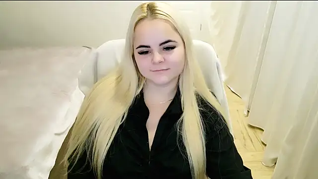 lovely-eyes online show from 02.01.25